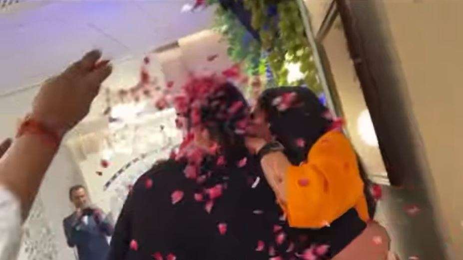 Radhika gives Anant a 'birthday kiss'; romantic video goes viral. Radhika gives Anant a 'birthday kiss'; romantic video goes viral.