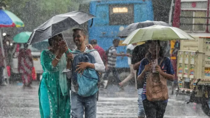 Weather Forecast Thunderstorm and hailstorm alert issued in 11 states; know the weather conditions in your city