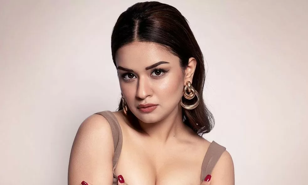 Avneet Kaur broke the limits of bo*ldness at the age of 20, wearing a bralette, gave bo*ld poses in the balcony, see here Avneet Kaur broke the limits of bo*ldness at the age of 20, wearing a bralette, gave bo*ld poses in the balcony, see here