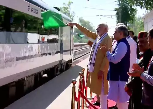 Vande Bharat: Railway is going to start 18th Vande Bharat from today, know the details of route and timing