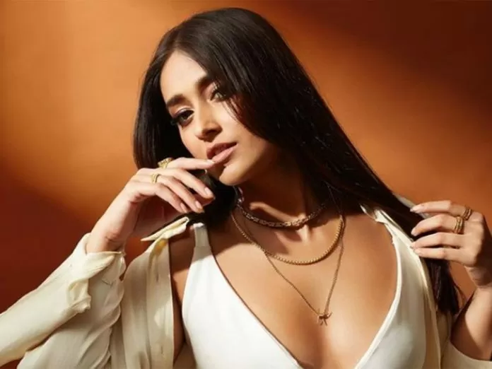 Ileana D'Cruz Bo*ld PIC: Photos of Ileana D'Cruz went viral in bik*ini, fans are commenting like this