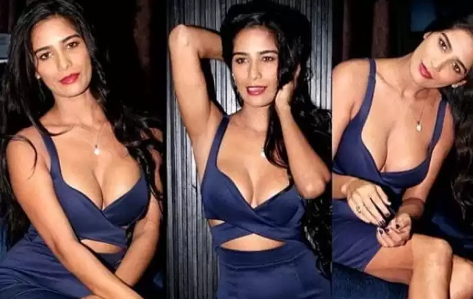 Poonam Pandey reached her friend's birthday party wearing a bralette, people surrounded her ....the video went viral