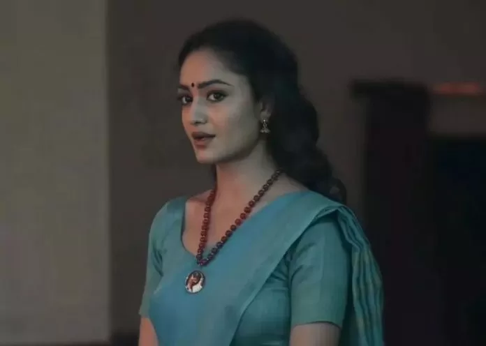 Babita Bo*ld Video: After an intimate scene with Baba Nirala, Babita in bik*ini shared such a video from inside the pool, you will be left sweating
