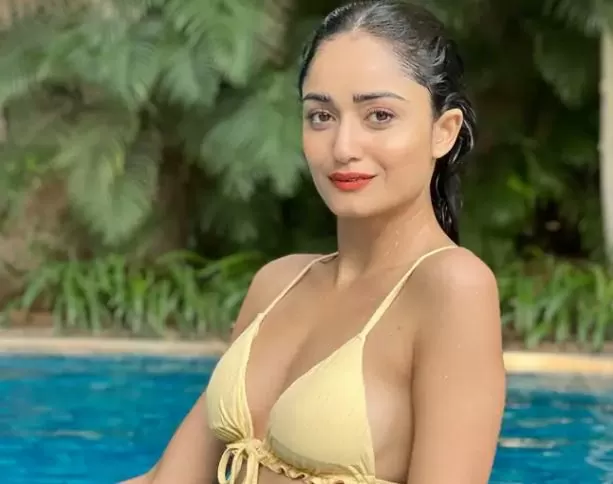 Babita of ‘Ashram’ once again created havoc on the internet, will watch the photo with a heart