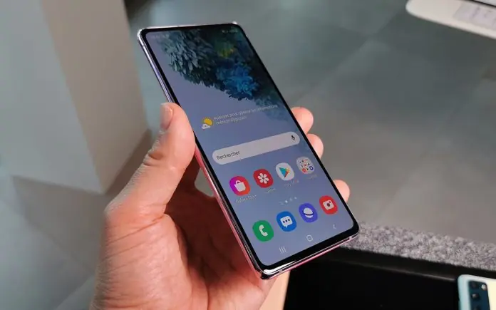 Samsung Galaxy S22 5G available at half price, bumper discount in Flipkart Sale