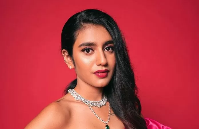 Priya Prakash Varrier shares video while taking bath in river, people are commenting a lot