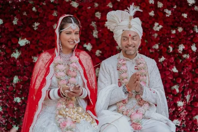Diljit became a bride for the second time, liplocked with her husband after marriage, got trolled