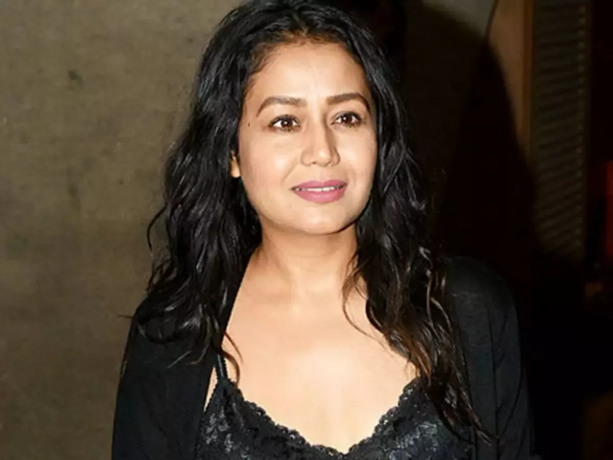 Neha Kakkar in black frill bik*ini top, trolled, users said - what did she come wearing