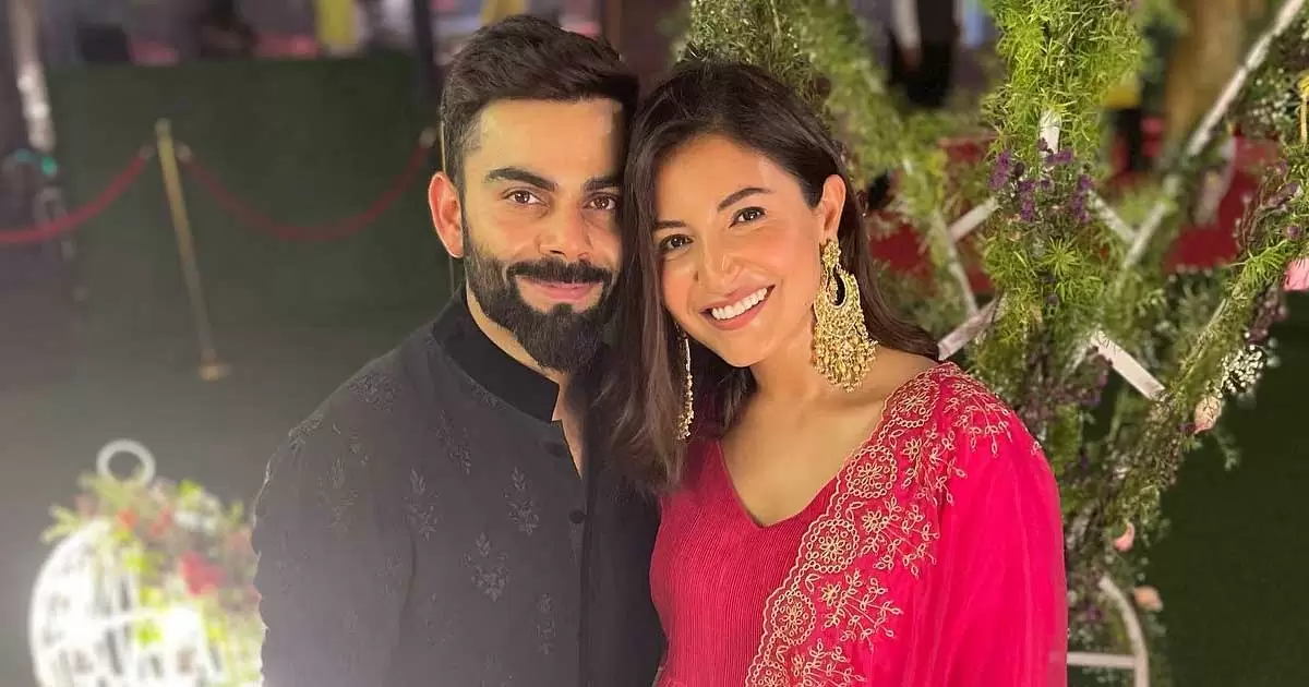 Virat Kohli gets the color of devotion again, Bhasm Aarti with Anushka Sharma