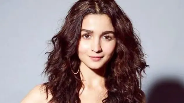 Alia Bhatt's first bathtub photoshoot surfaced, bo*ld photos created panic