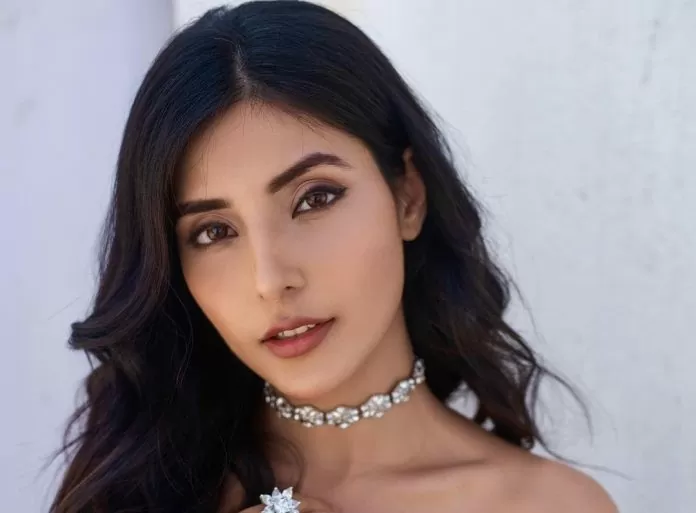 Mirzapur's innocent 'Dimpy Pandit' became hot, bold avatar seen in front open top