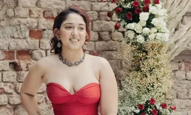 Ira Khan wore a black net skirt with a golden bralette top at the NMACC event, people said - wearing a mosquito net... Ira Khan wore a black net skirt with a golden bralette top at the NMACC event, people said - wearing a mosquito net...