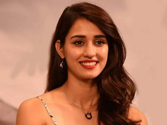 VIDEO: Seeing the action of Disha Patni, the fans pressed their finger under their teeth, asked- 'Tiger Shroff has taught you?'