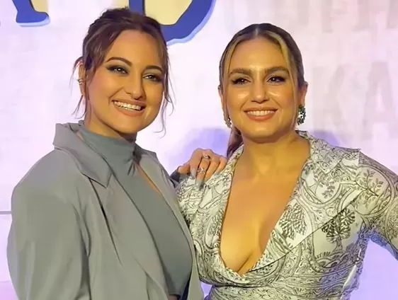 Huma Qureshi crossed all limits at the age of 36, reached the party without bra, got trolled - Watch Huma Qureshi crossed all limits at the age of 36, reached the party without bra, got trolled - Watch