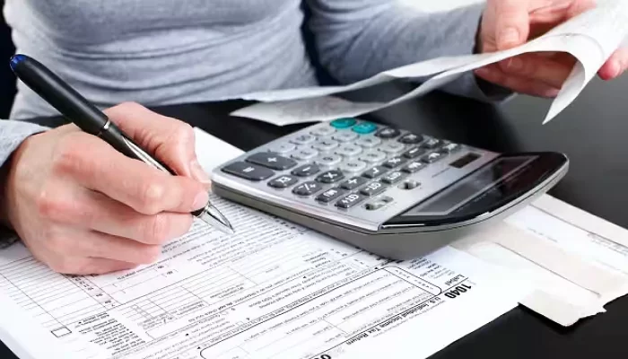 Income Tax Return: Big News! PAN not linked with Aadhaar, now taxpayers will face a loss of Rs 6000 on filling ITR, know how Income Tax Return: Big News! PAN not linked with Aadhaar, now taxpayers will face a loss of Rs 6000 on filling ITR, know how