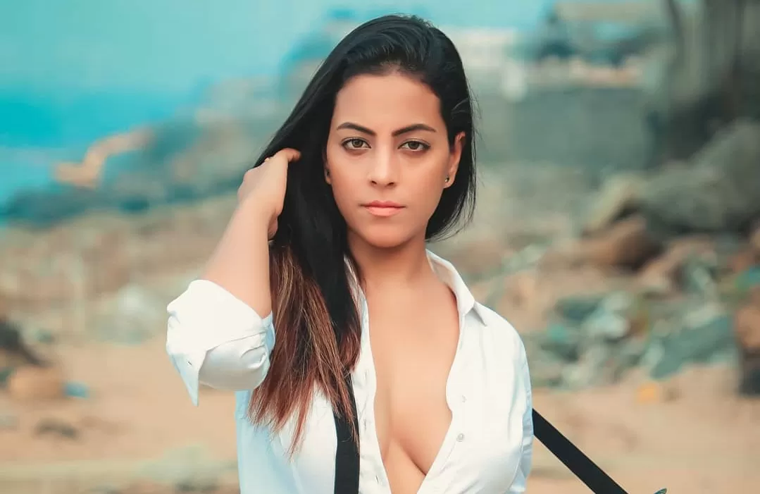 Ullu App actress Noor Malbika is very bo*ld in real life too, created a sensation by giving intimate scenes in web series Ullu App actress Noor Malbika is very bo*ld in real life too, created a sensation by giving intimate scenes in web series