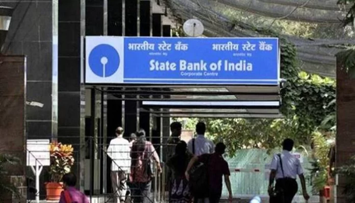 Aadhaar Enrollment: SBI launched this facility for social security schemes, work will be done only with Aadhaar card