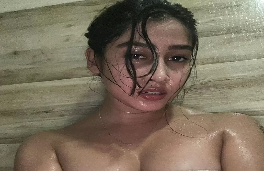 Sofia Ansari shared such pictures from the bathroom in this condition without clothes, will close your eyes