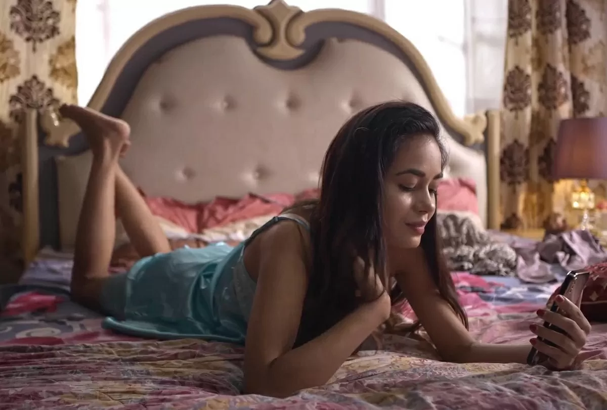 ULLU Web Series: Full of intimate scenes, such contacts that make you crazy – watch for free here