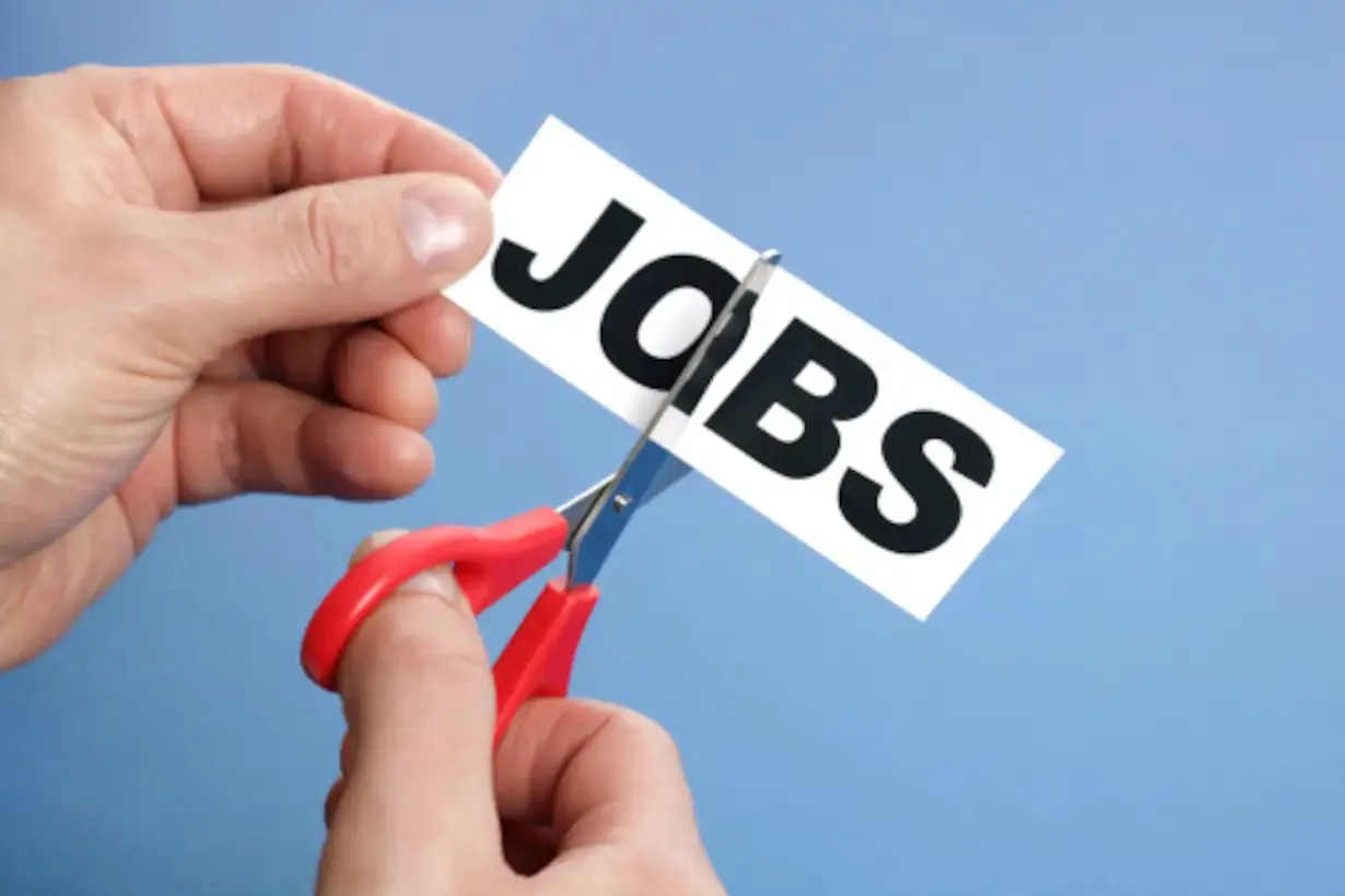 Jobs Cut: Layoff announcement....! This company announced the layoff of 10000 people, the company told the reason