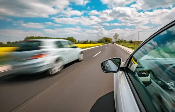 Traffic New Rules Alert for drivers, overtaking will be fined up to 6 thousand riyals, view details