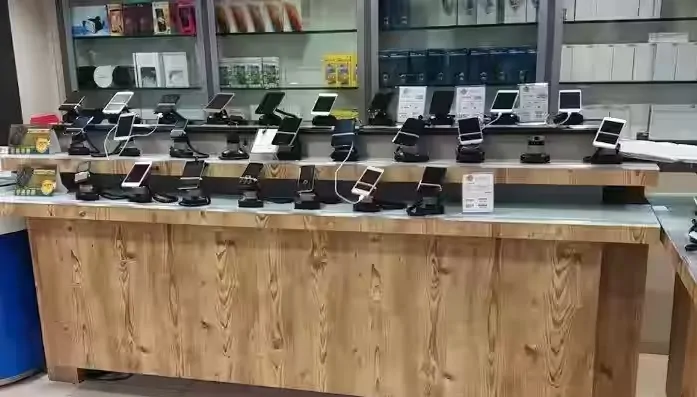 Vijay Sales announces bumper discounts, up to 75% off on Independence Day sale