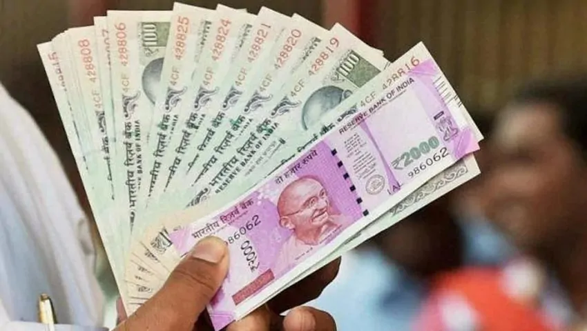 Small Savings Schemes: Investment in these small savings schemes is giving more than 8 percent interest, check the list Small Savings Schemes: Investment in these small savings schemes is giving more than 8 percent interest, check the list