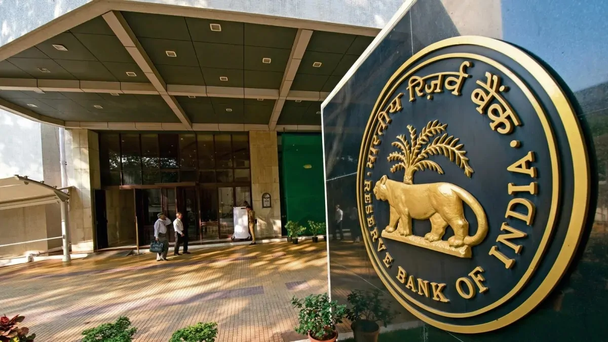 Banks Open on Sunday: Work will be done in these banks on Sunday also, RBI released the complete list Banks Open on Sunday: Work will be done in these banks on Sunday also, RBI released the complete list