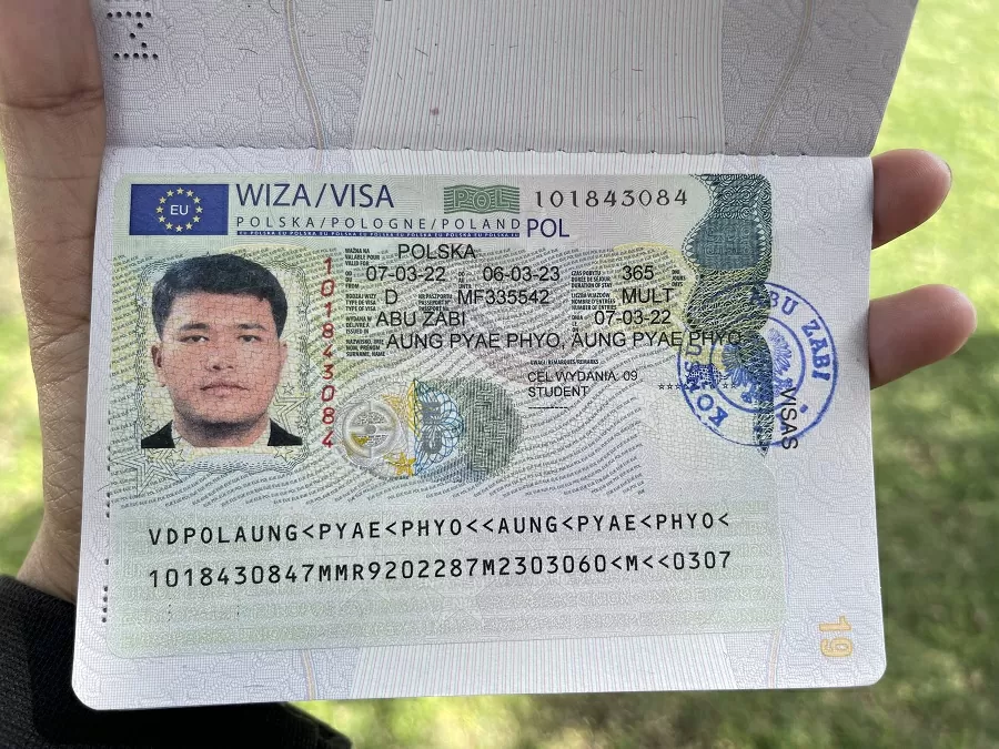 Visa Validity Rules: New rules for air passengers, now you can extend the validity of VISA online sitting at home, know the new rules Visa Validity Rules: New rules for air passengers, now you can extend the validity of VISA online sitting at home, know the new rules