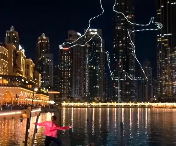 Dubai lit up with Shahrukh Khan's signature pose, King Khan dominates the drone show