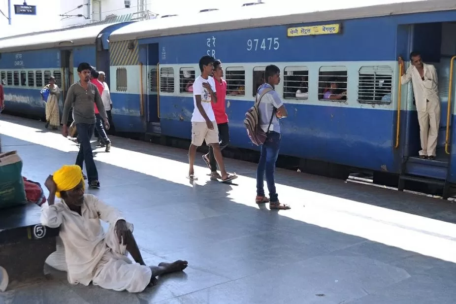 Indian Railway: New train to Ayodhya will run from this railway station, journey will be completed in 2:30 hours, know time and route Indian Railway: New train to Ayodhya will run from this railway station, journey will be completed in 2:30 hours, know time and route