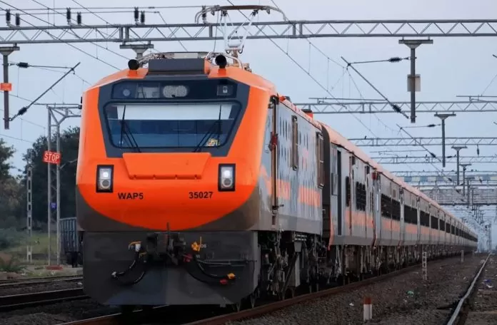 General And Platform Ticket: Now you will get General and Platform Ticket sitting at home, know the easy way