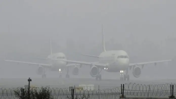 Weather Updates: Cold wave will trouble these states, 150 flights delayed due to severe fog...speed of trains slowed down
