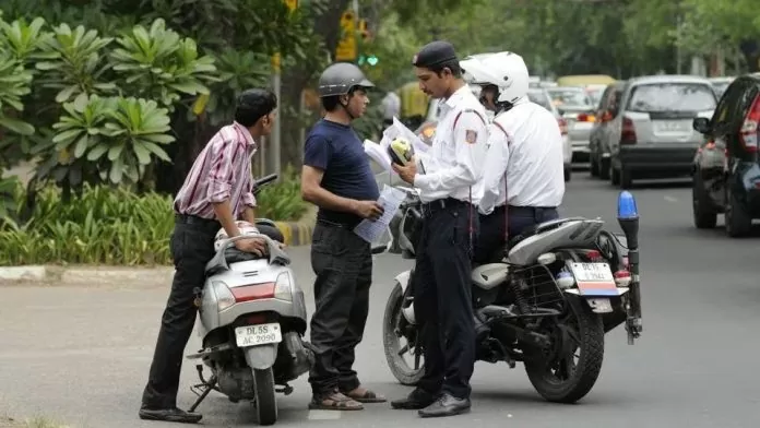 Traffic Challan: Want to get your traffic challan waived, do this work immediately today