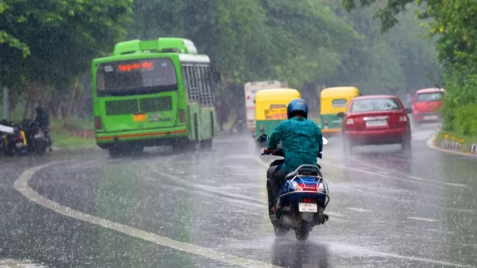 Weather Update Alert of rain with strong winds for 2 days, know when the weather condition will change Weather Update Alert of rain with strong winds for 2 days, know when the weather condition will change