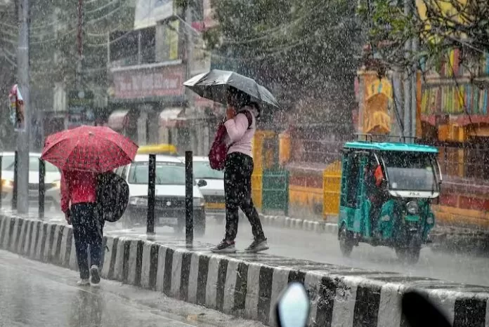 Weather System: Western Disturbance active in many states, know where it will rain today?