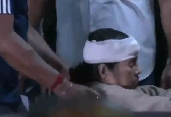 Video of Mamata Banerjee sitting on a wheel chair surfaced from the hospital, how is her condition?