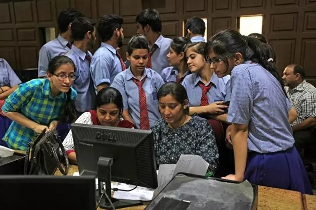 CBSE Board Results 2025: CBSE 10th and 12th results are coming on this day, check on results.cbse.nic.in CBSE Board Results 2025: CBSE 10th and 12th results are coming on this day, check on results.cbse.nic.in