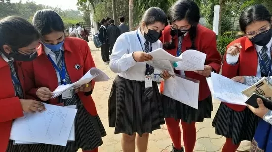 CBSE changed the exam format of 11th, 12th, no change in 9th, 10th class.
