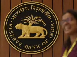 RBI Action: RBI imposed a huge fine on this big bank, know the reason