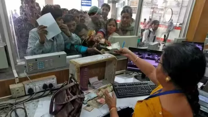 Train Ticket Booking: You have to book Tatkal train ticket for Holi, these 3 tips will be useful, you will get the seat in a few minutes.