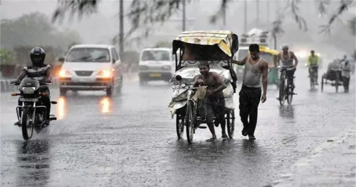Weather Update: Due to activation of new system, dust storm will continue for next 2 days, heavy rain in 20 districts