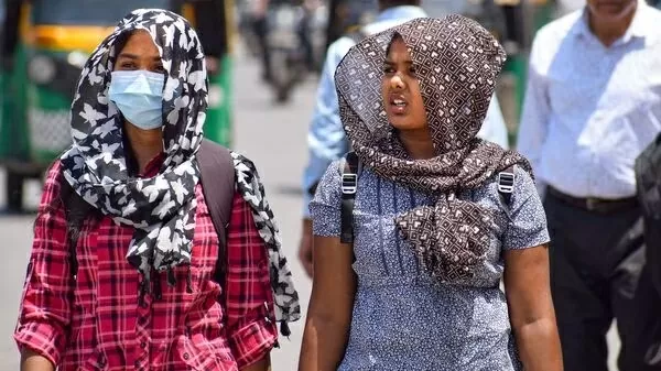 Weather Update Amidst the extreme heat, the condition in these states is bad, fear of heat wave in Delhi; Know the weather patterns Weather Update Amidst the extreme heat, the condition in these states is bad, fear of heat wave in Delhi; Know the weather patterns