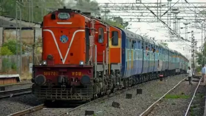 Indian Railway: Good news! This train going to Lucknow has started operating again, all seats are full
