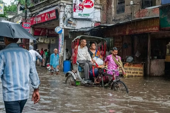Rainfall Update: There will be heavy rain with strong winds in these states, know the weather condition in other states