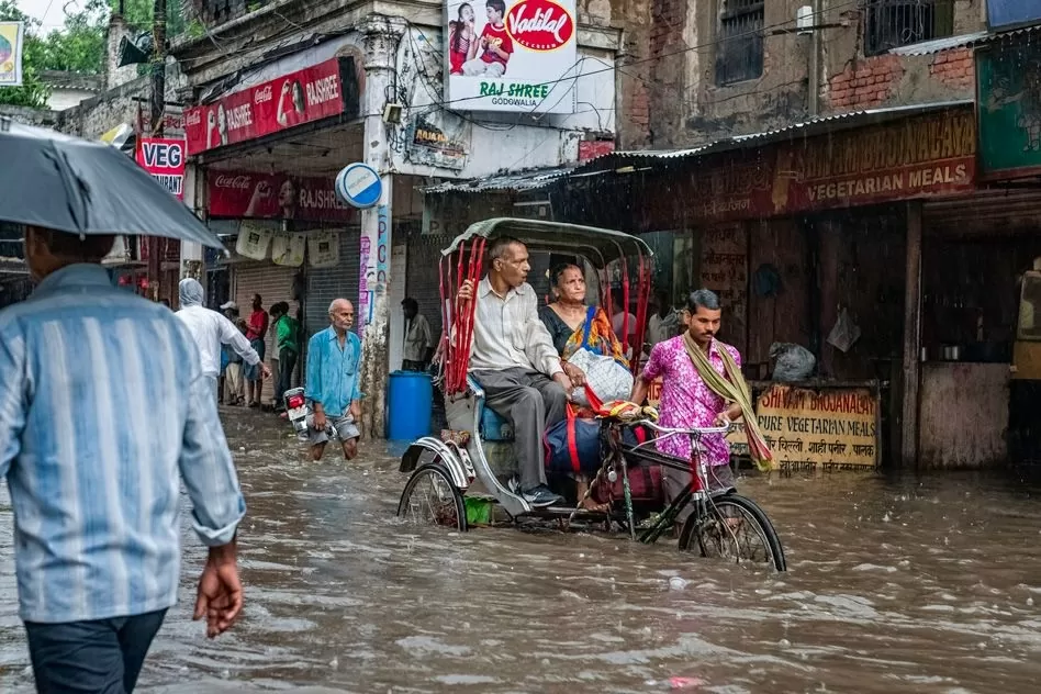 Rainfall Update: There will be heavy rain with strong winds in these states, know the weather condition in other states Rainfall Update: There will be heavy rain with strong winds in these states, know the weather condition in other states