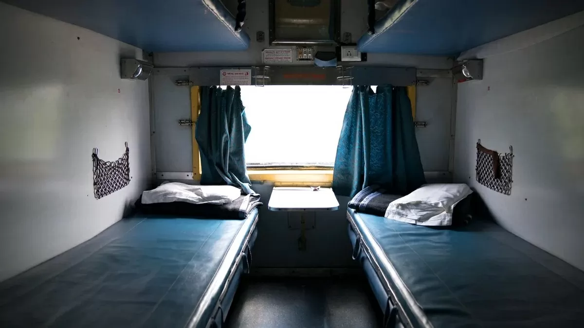Train Tickets Booking Rules Changed: Now you can get 'seat locked' by paying only 25% of the ticket price, know how Train Tickets Booking Rules Changed: Now you can get 'seat locked' by paying only 25% of the ticket price, know how