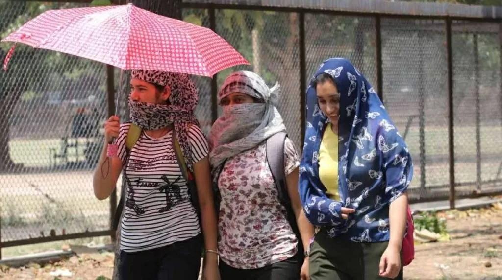 Weather Update: Warning of severe heat from Delhi to UP-Bihar, when will there be relief rain; IMD told Weather Update: Warning of severe heat from Delhi to UP-Bihar, when will there be relief rain; IMD told