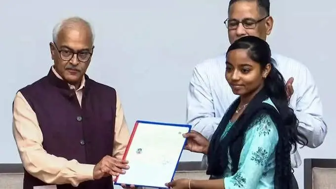 Expressing happiness over CAA citizenship, Pakistani girl said a big thing