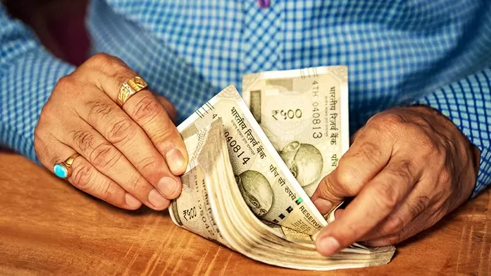 Income tax notice will come on cash deposit and withdrawal in bank account! Don't make this mistake even by mistake